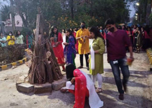 holi-2021_0007_IMG-20210328-WA0034