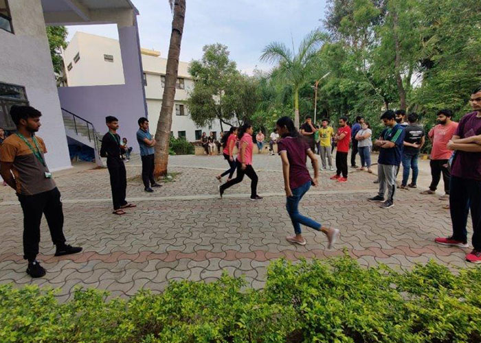 burning-bush-2021_0003_IMG_20210529_140714_856