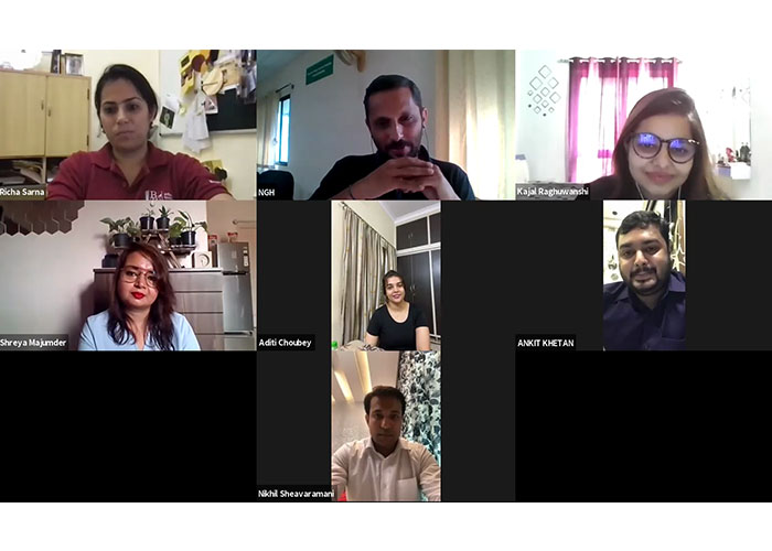 hang-out-2021_0001_vlcsnap-error277