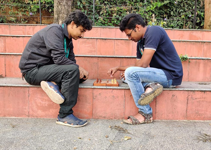 burnning-bush-2022_0007_Chess