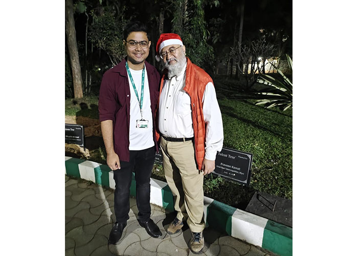 christmas-2021_0002_25