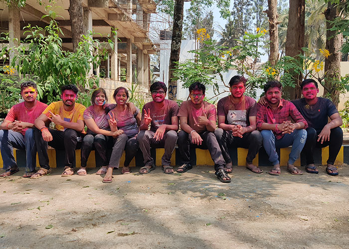 holi-2022_0000_26