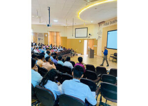 gl-vineesh-cl_0002_IMG_1740