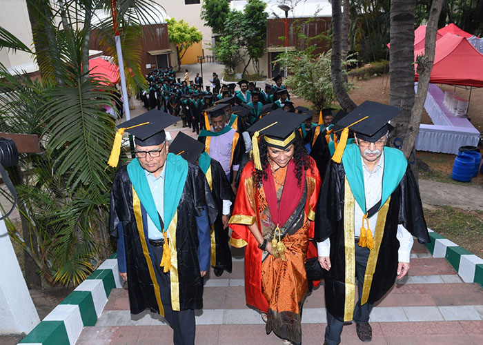 convocation-2023_0000_1682881099734