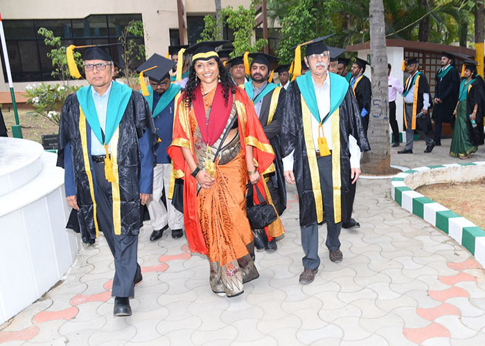 convocation-2023_0002_1682881099325