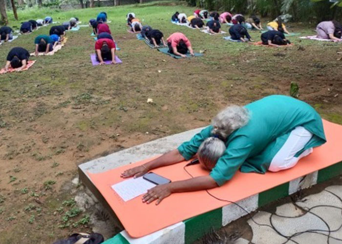 yoga-day-2023_0006_s2