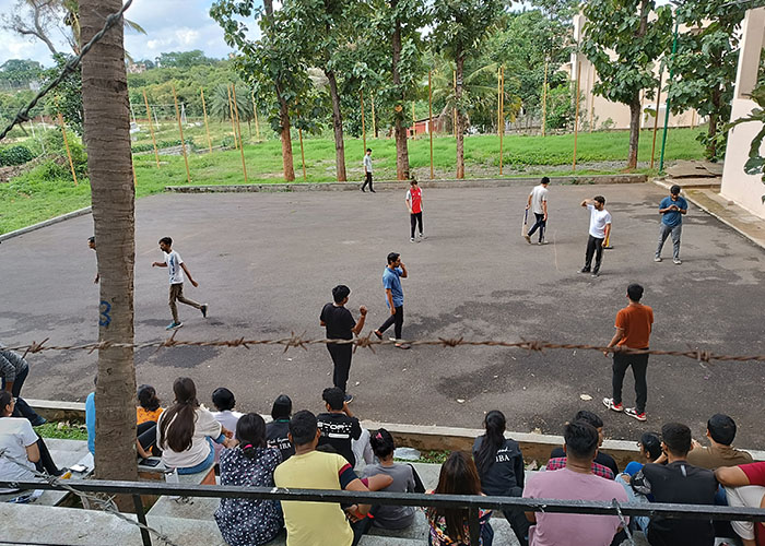 27-09-2023-Burning-Bush_0000_IMG_20230917_155209