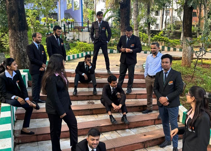 club-2024_0000_WhatsApp Image 2025-03-20 at 11.14.32_34befef0