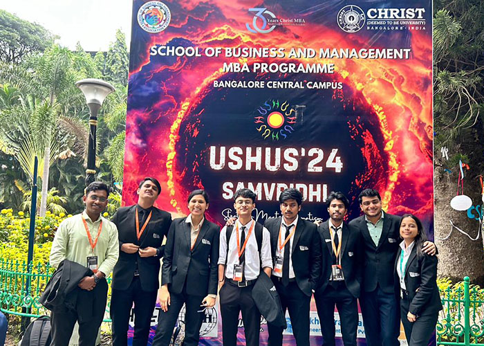 ushush_0001_WhatsApp Image 2025-03-21 at 21.20.32_a099c2b8